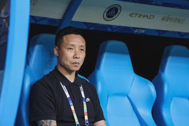 开云app官网-陈涛赢球还下课！深圳新鹏城敲定新帅，曼城集团卫星球队主帅